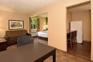 Hotel Suburban East 2*